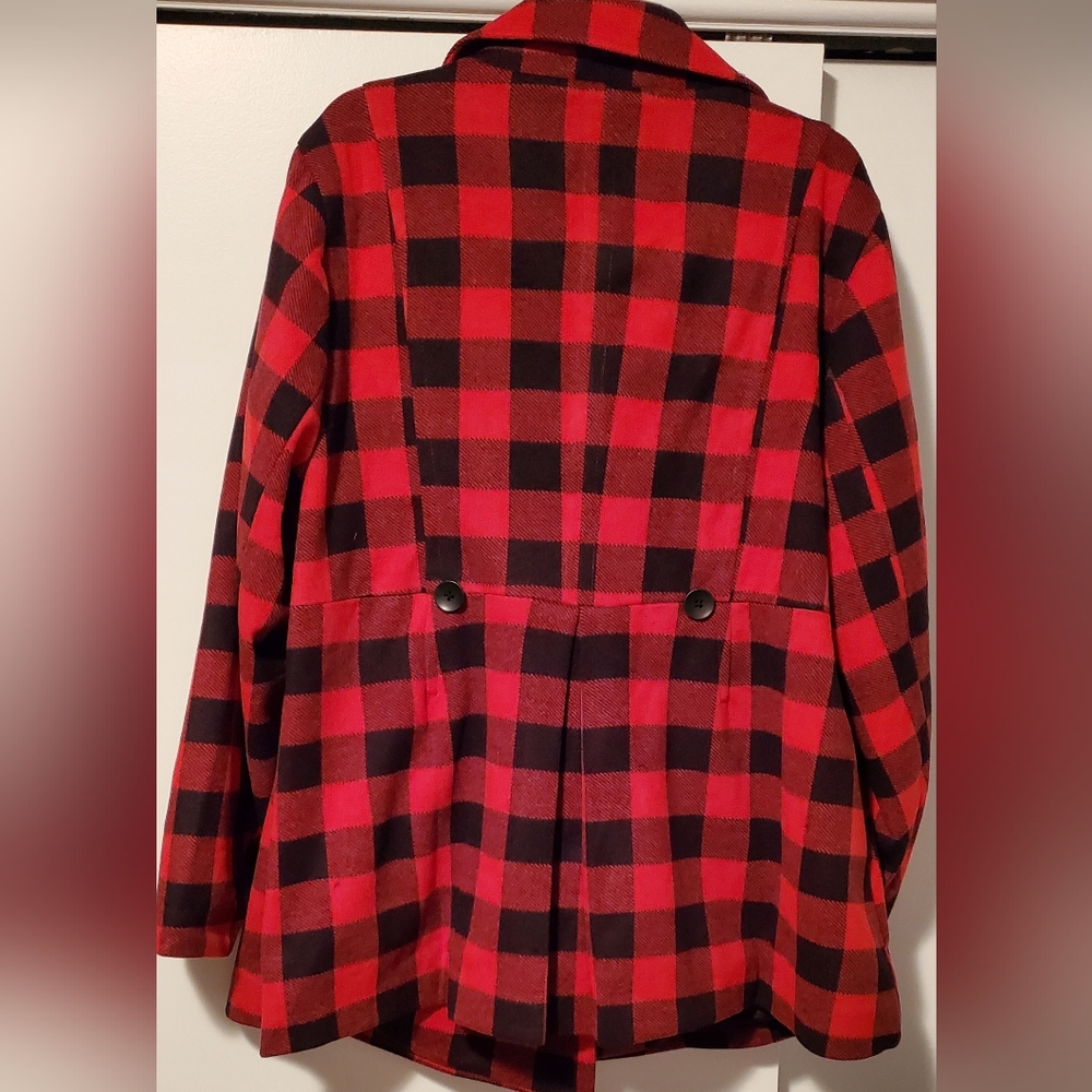Torrid Size 2 NEW Red & Black Plaid Peacoat - Picture 8 of 9